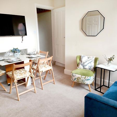 Douglas House, Near Hospital, Attractive And Comfy 2 Bedroom House With Enclosed Yard To Rear Καρλάιλ Εξωτερικό φωτογραφία