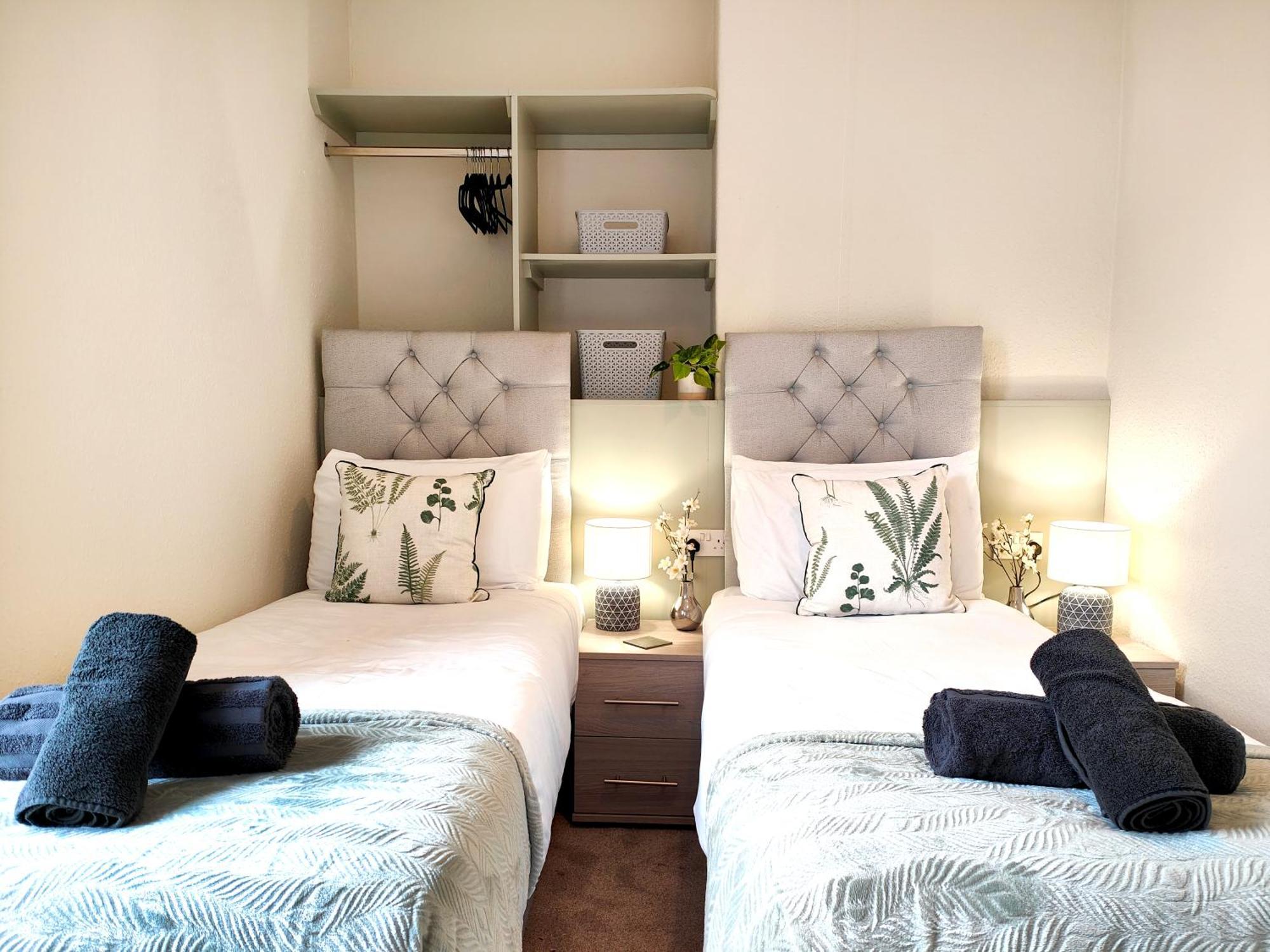 Douglas House, Near Hospital, Attractive And Comfy 2 Bedroom House With Enclosed Yard To Rear Καρλάιλ Εξωτερικό φωτογραφία